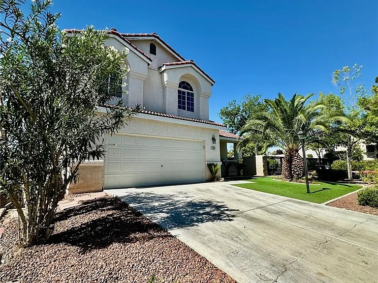 7851 Meandering Path Ave — Photo 2