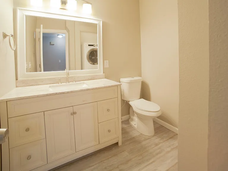 9845 Orangewood Dr — Photo 9