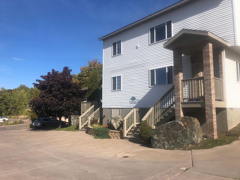 1st image of 1017 Hancock St APT 6