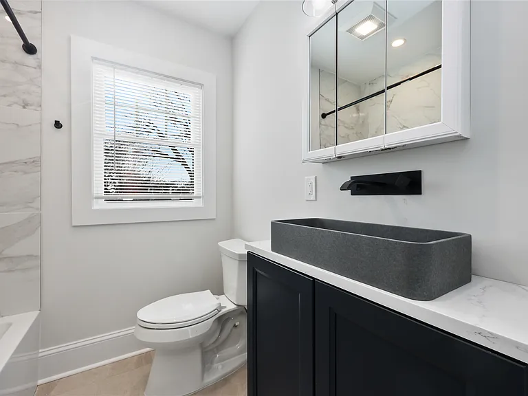 58 Walter Ave — Photo 23