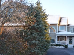 42 Pratt Ln, North Attleboro, MA 02760