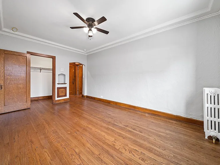 Bella Casa Apartments — Photo 37