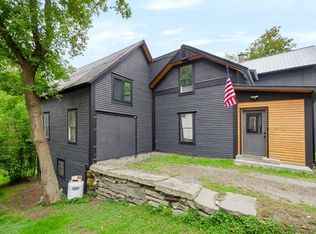 201 High St, Barton, VT 05822