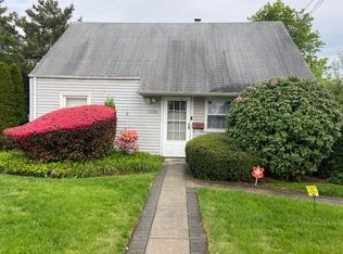 2026 Franklin Ave, East Meadow, NY 11554