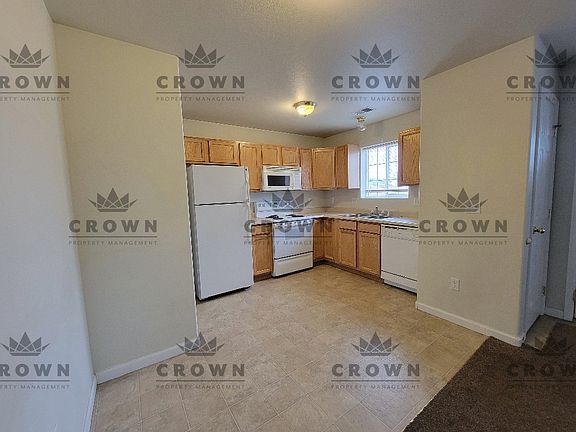 3rd image of 1205 Taft Ave