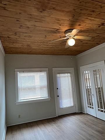1st image of 4226 E 4th St #8