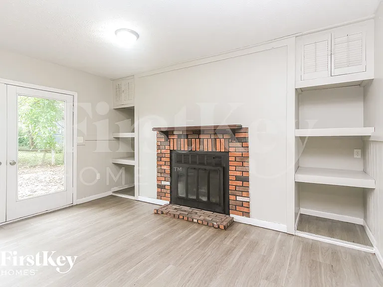 6714 Brookhaven Dr — Photo 5