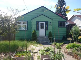 8527 16th Ave NW, Seattle, WA 98117