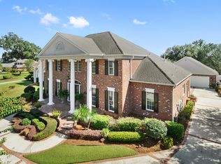 18 Darby Ct, Marrero, LA 70072