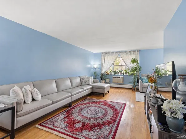 99-10 60th Avenue #5B, Corona, NY 11368
