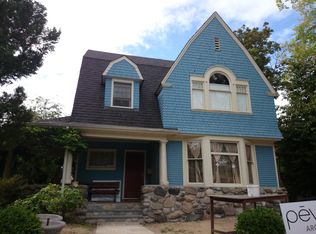 415 30th Ave S, Seattle, WA 98144