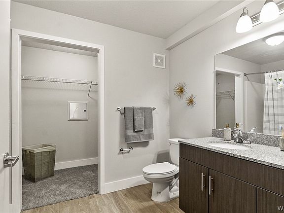 3rd image of 680 6th Ave NE APT 2203