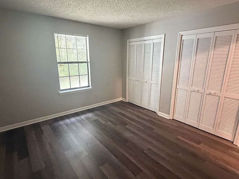 425 Admirals Walk Dr — Photo 14