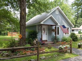 9 Boss Rd, Queensbury, NY 12804