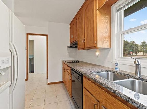 5th image of 8702 Benson Dr