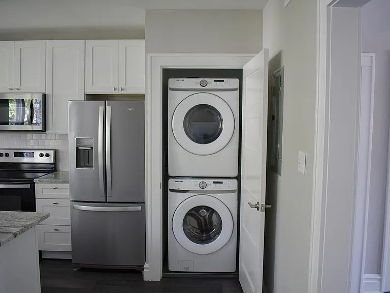 7505 Pershing Ave #2E — Photo 9