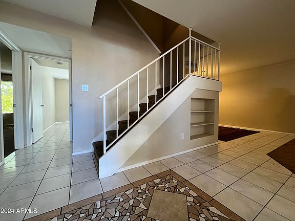 4th image of 2119 E DUNBAR Drive