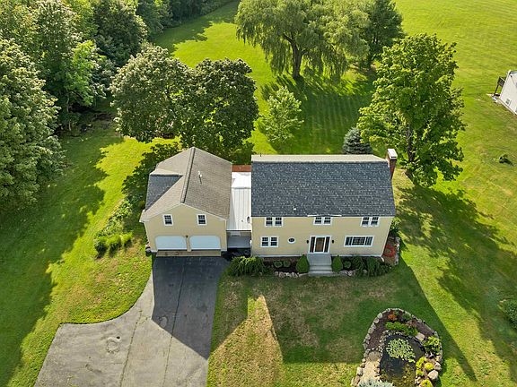 5th image of 176 White Oaks Road
