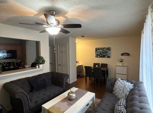 1418 W Oak St APT 108, Denton, TX 76201