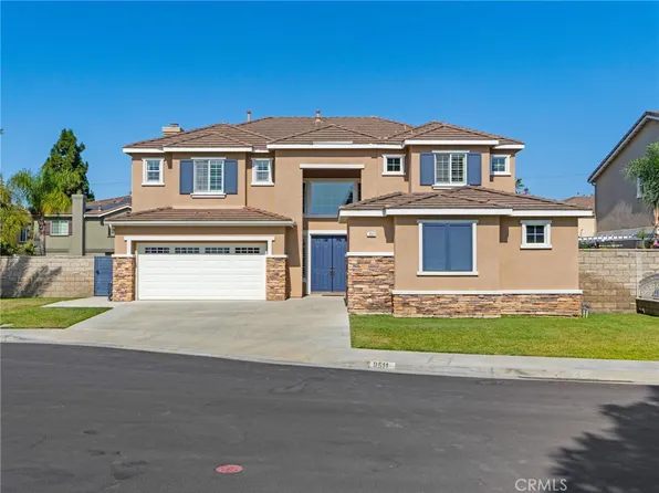9511 Halekulani Dr, Garden Grove, CA 92841