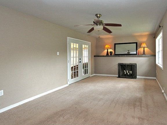 2nd image of 149 Rilla Vista Dr