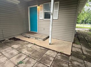 2323 E Division St, Springfield, MO 65803