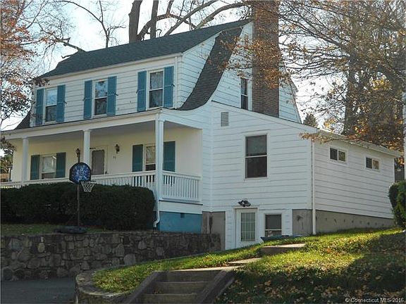 3-4 Bedrooms, handsome Dutc...