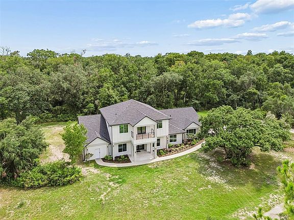 3rd image of 12000 GOLDEN VALLEY DRIVE