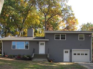 9 Greystone Ave, Granby, MA 01033
