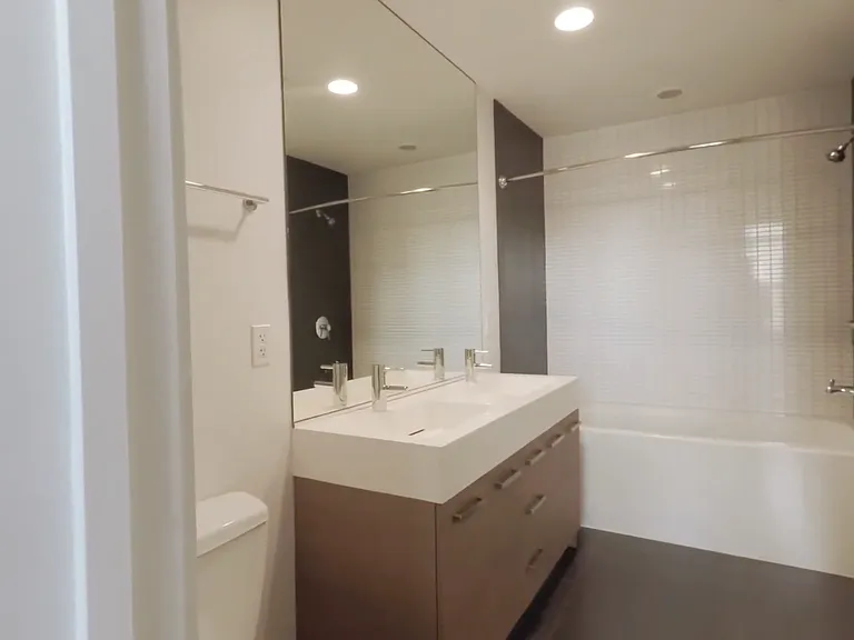 1136 S Delano Ct W #518 — Photo 5