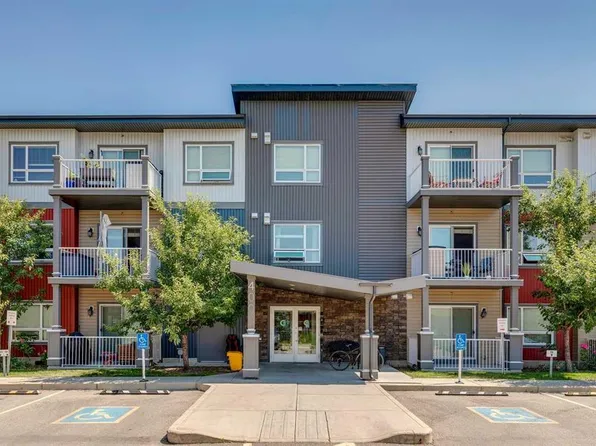 5305 32nd Ave W #4313, Calgary, AB T3E 8A2