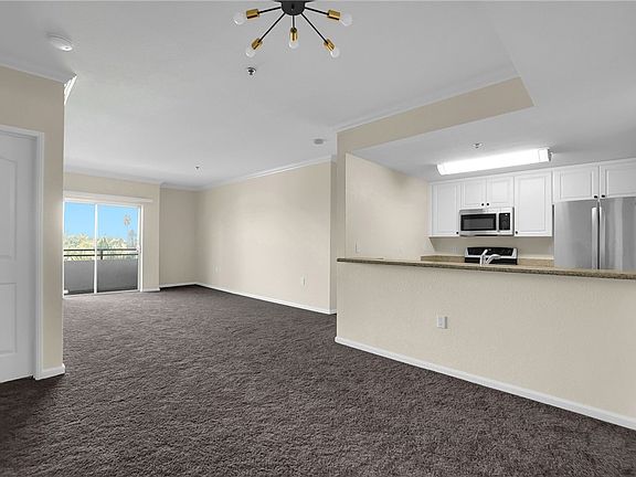 3rd image of 838 Pine Ave Unit 408