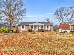 401 Wauford Dr, Nashville, TN 37211