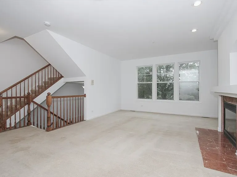 1245 Tuscany Dr — Photo 5