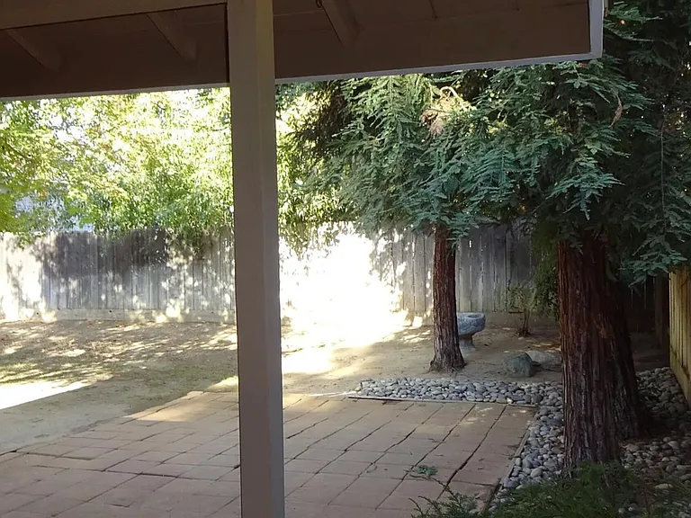 2223 Ellery Ave — Photo 16