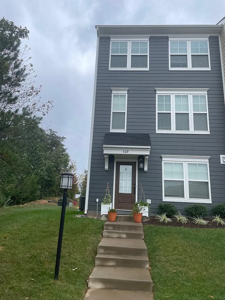 529 Caddy Aly, Charlottesville, VA, 22911, US — Photo 1
