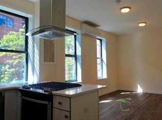 200 Spring St APT 8, New York, NY 10012