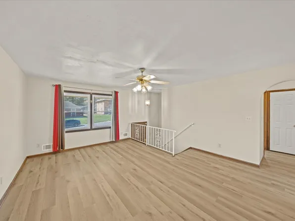 11608 E 60th St, Kansas City, MO 64133