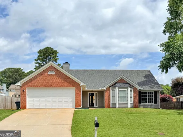 1435 Wheatfield Dr, Lawrenceville, GA 30043