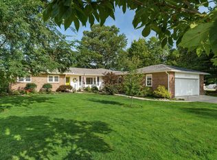 39 Oak Dr, Hebron, OH 43025