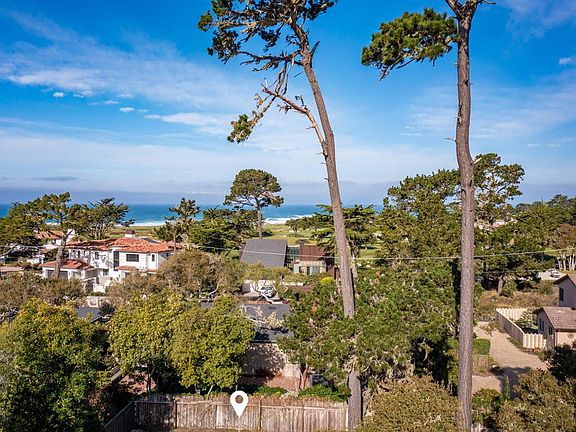 3rd image of 3118 Bird Rock Rd