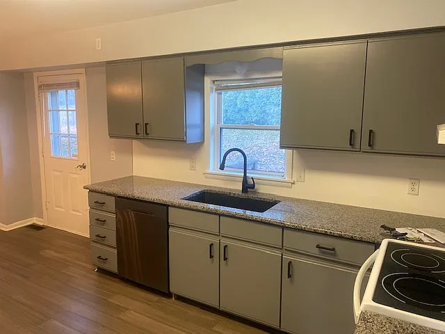 16 Pine Dr — Photo 2