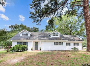 901 Sherwood Ln, Jacksonville, TX 75766