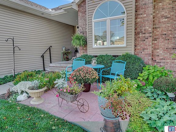 5th image of 6621 Meursault Dr