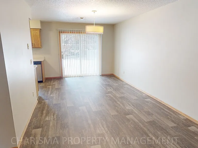 Hoppe Properties — Photo 19