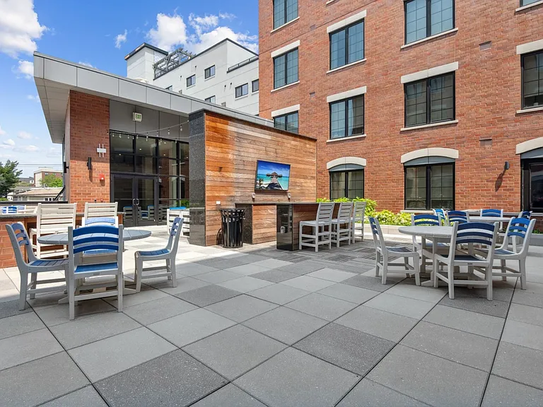 EDGE Apartments — Photo 81