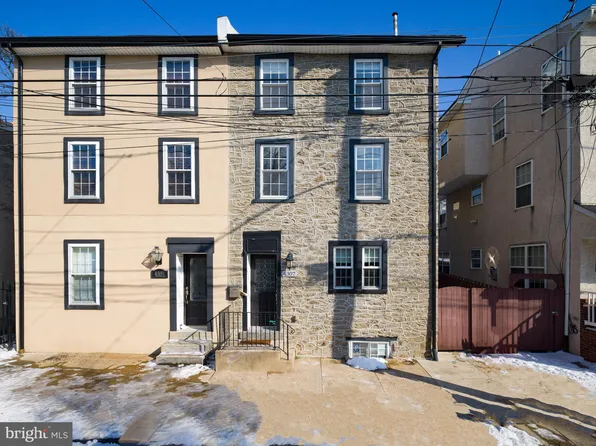 4307 Terrace St, Philadelphia, PA 19128