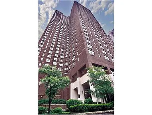 Rented by Douglas Elliman | media 20