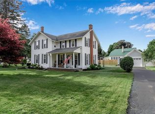 305 Grover Rd, East Aurora, NY 14052