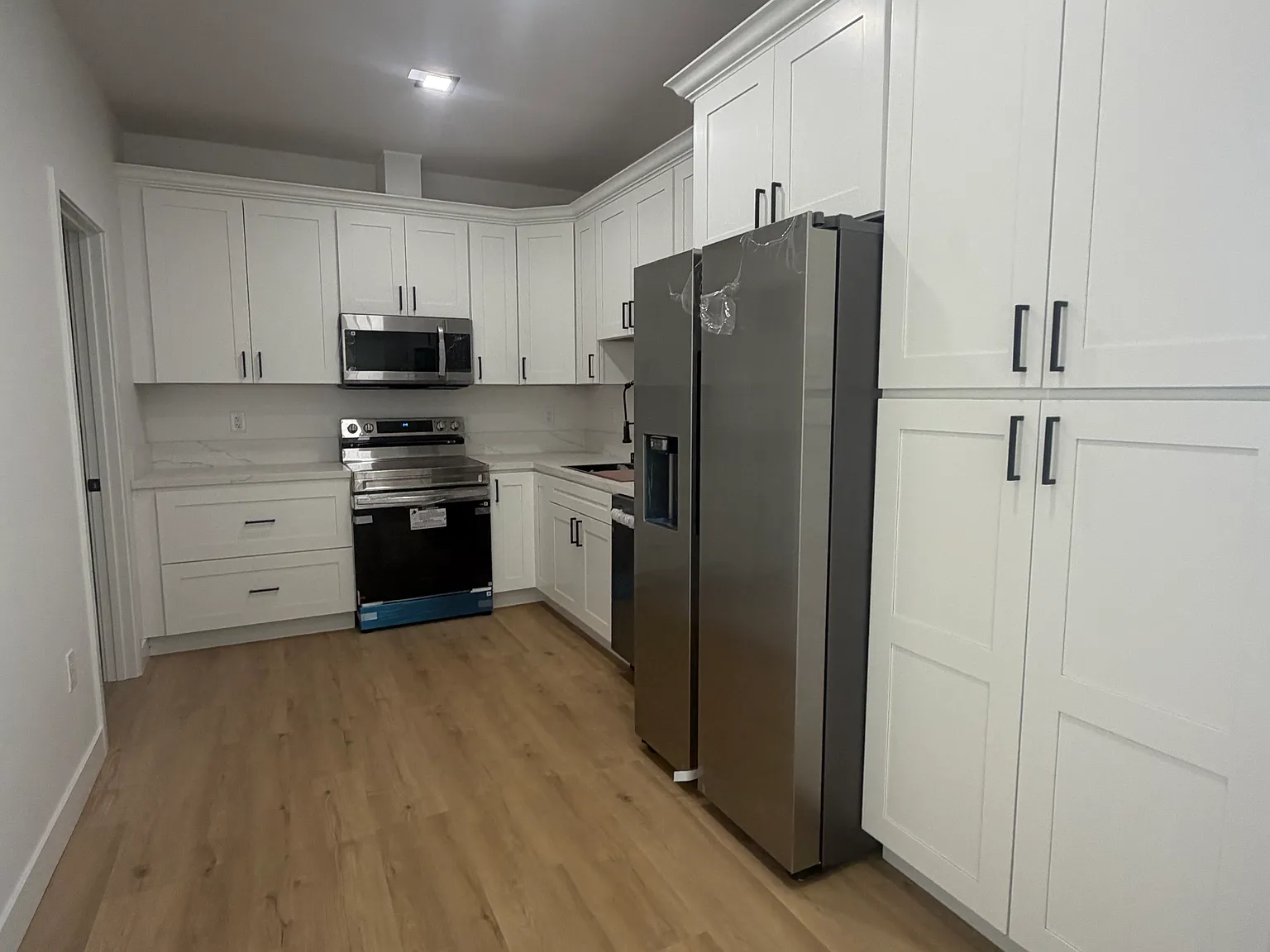 1014 Hackamore Rd — Photo 3